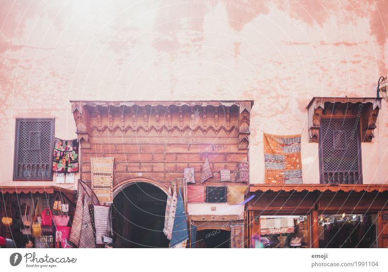 marrakech Village Town House (Residential Structure) Marketplace Wall (barrier) Wall (building) Facade Warmth Red Marrakesh Carpet store Colour photo