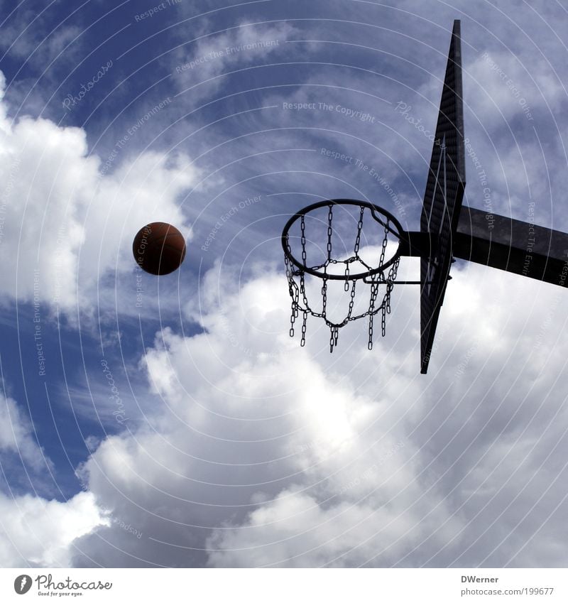 basketball Leisure and hobbies Playing Sports Ball sports Sporting Complex Environment Air Sky Climate Beautiful weather Metal Throw Blue Testing & Control Ease