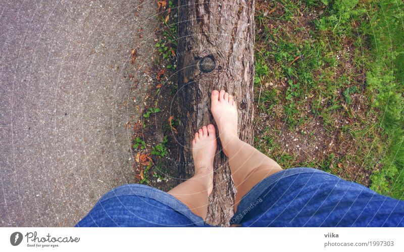Barefoot in nature Joy Healthy Life Well-being Contentment Senses Freedom Summer Feminine Young woman Youth (Young adults) Feet 1 Human being 18 - 30 years