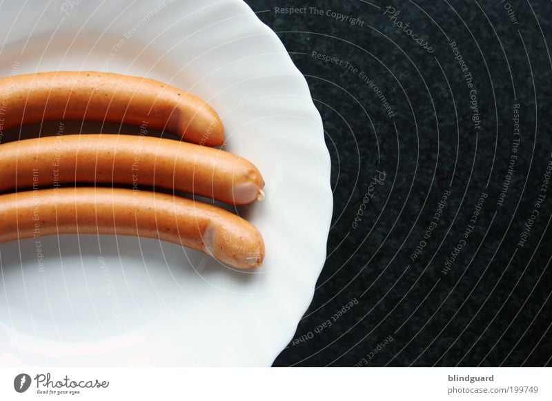 Hot threesome Food Sausage Nutrition Lunch Dinner Crockery Plate Elegant Long Delicious Juicy Brown White Appetite Crunchy Cooking Small sausage Round