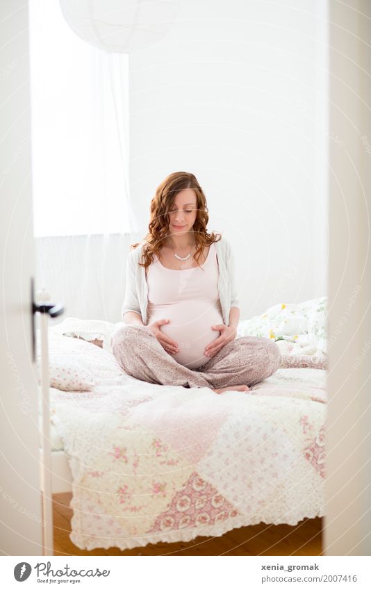 pregnancy schanger Baby bump Family & Relations