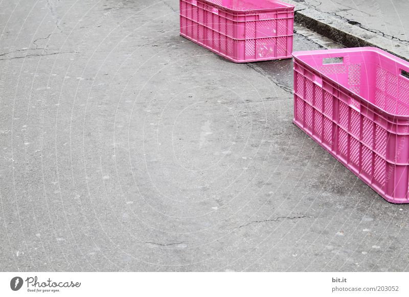 GIRL GATE Places Packaging Plastic packaging Gray Pink Hope Box Crate Containers and vessels Street Arrangement System Orderliness Asphalt Expressionless