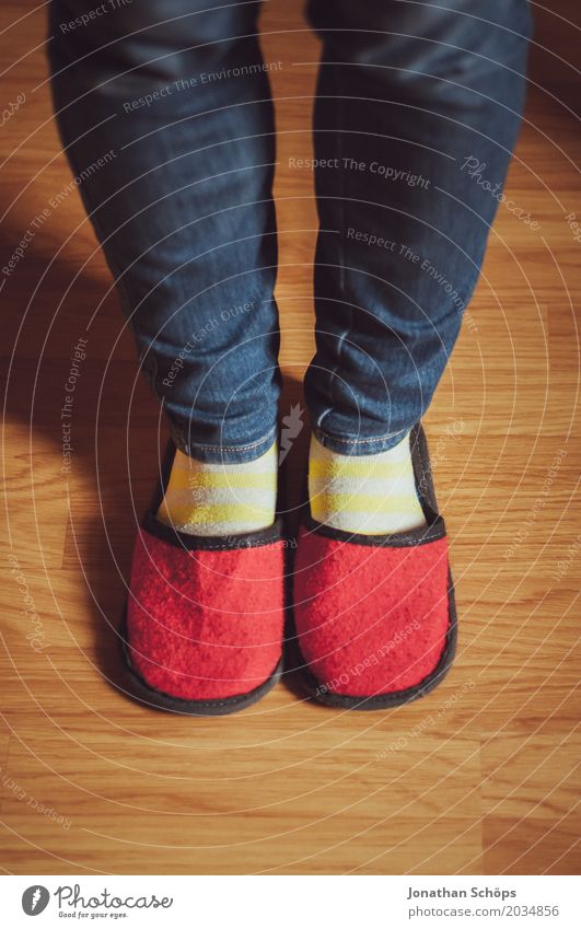 A view of red felt slippers II Legs Jeans Ground Floor covering CMYK Detail Felt Feet Colour tone Guest Slippers Laminate Shuffle Footwear Stockings Blue Brown
