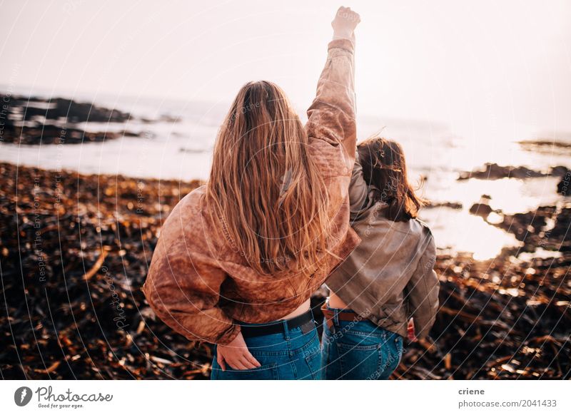 Friends cheering with hands up in the air Lifestyle Joy Happy Vacation & Travel Freedom Beach Feasts & Celebrations Feminine Young woman Youth (Young adults)