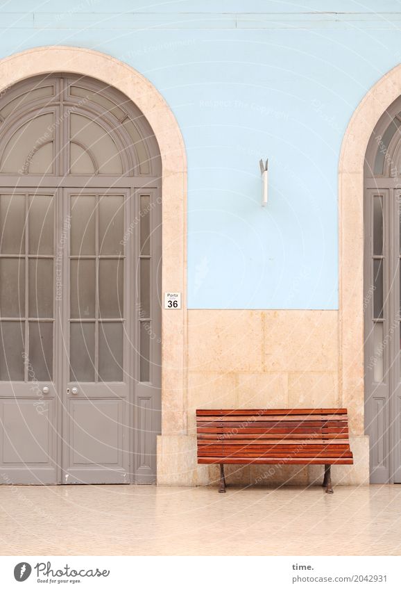 bank offer Bench Train station Wall (barrier) Wall (building) Facade Door Transport Passenger traffic Lanes & trails Sidewalk Stone Wood Glass Wait Historic