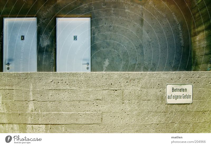 attenzione Deserted Wall (barrier) Wall (building) Stone Concrete Metal Gray Toilet Ladies' bathroom Gentlemen's toilet Signs and labeling Door Signage