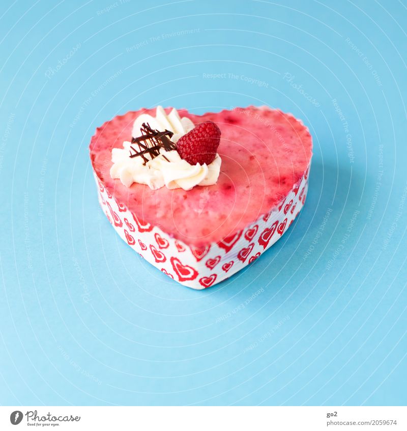 sweet present Food Dough Baked goods Candy Cake Strawberry Strawberry pie Nutrition Eating To have a coffee Feasts & Celebrations Valentine's Day Mother's Day