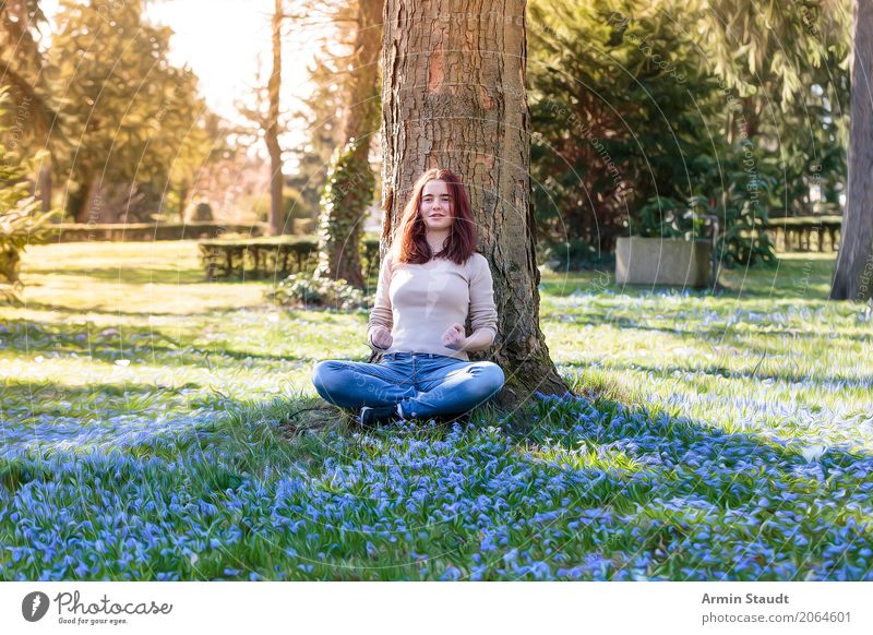 Spring Portrait Lifestyle Joy Happy Healthy Harmonious Well-being Contentment Senses Relaxation Calm Meditation Fragrance Human being Feminine Young woman