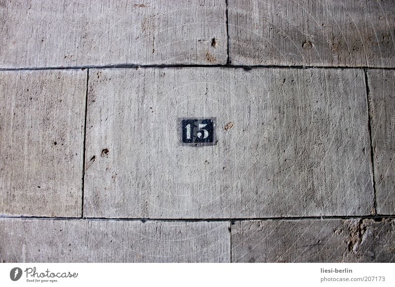 No. 15 House (Residential Structure) Stone Concrete Sign Digits and numbers Signs and labeling Old Cold Gray Center point Stagnating Wall (building)