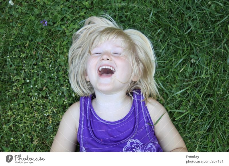 laughing fit... ;D Healthy Life Harmonious Well-being Contentment Summer Human being Child Toddler Girl Infancy Face 1 1 - 3 years 3 - 8 years Meadow Laughter