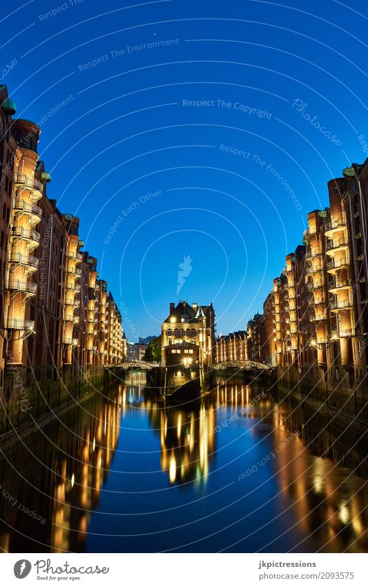 Moated castle Speicherstadt Hamburg at night Night sky Port City Old town Skyline Harbour Tourist Attraction Dark Moody Colour photo Exterior shot Deserted