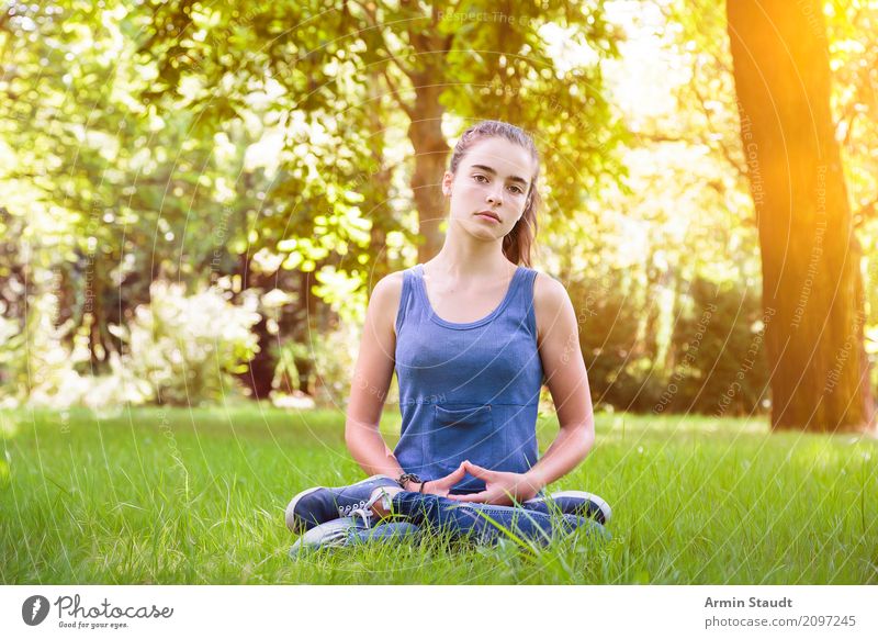 meditation Lifestyle Style Healthy Wellness Relaxation Meditation Summer Yoga Human being Feminine Young woman Youth (Young adults) Woman Adults 1 13 - 18 years
