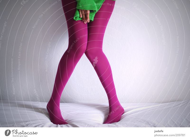 shy II Human being Feminine Young woman Youth (Young adults) Woman Adults Legs 1 18 - 30 years Green Pink Tights Timidity Knock-kneed Hand mask sb./sth. Hide