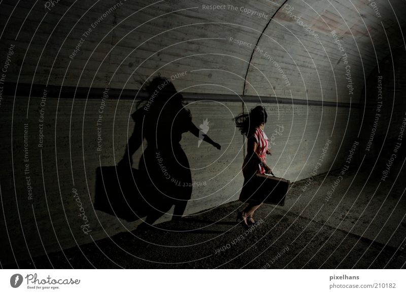 Run! Run as fast as you can! [.] Feminine Young woman Youth (Young adults) Woman Adults 1 Human being Tunnel Manmade structures Wall (barrier) Wall (building)