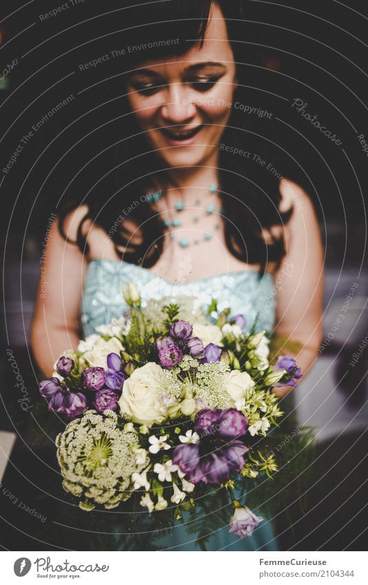 Love is in the air (39) Feminine Woman Adults 1 Human being 18 - 30 years Youth (Young adults) 30 - 45 years Beautiful Bouquet Bride Wedding dress Blue
