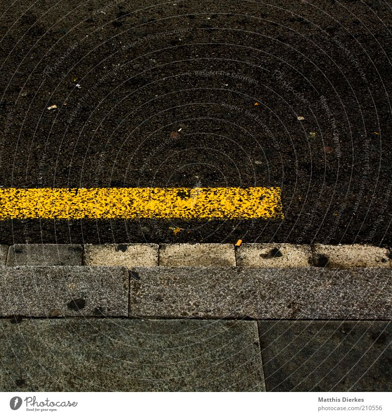 sidewalk Deserted Sidewalk Road sign Marker line Signs and labeling Lane markings Traffic lane Road traffic Asphalt Dirty Broken Yellow Colour photo