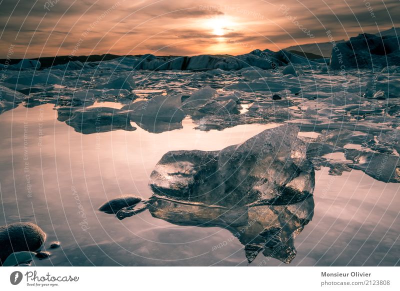 Diamond Beach, Jökulsárlón Glacier Lagoon, Iceland Nature Landscape Sunrise Sunset Climate Frost Waves Coast Lava beach Take a photo Travel photography