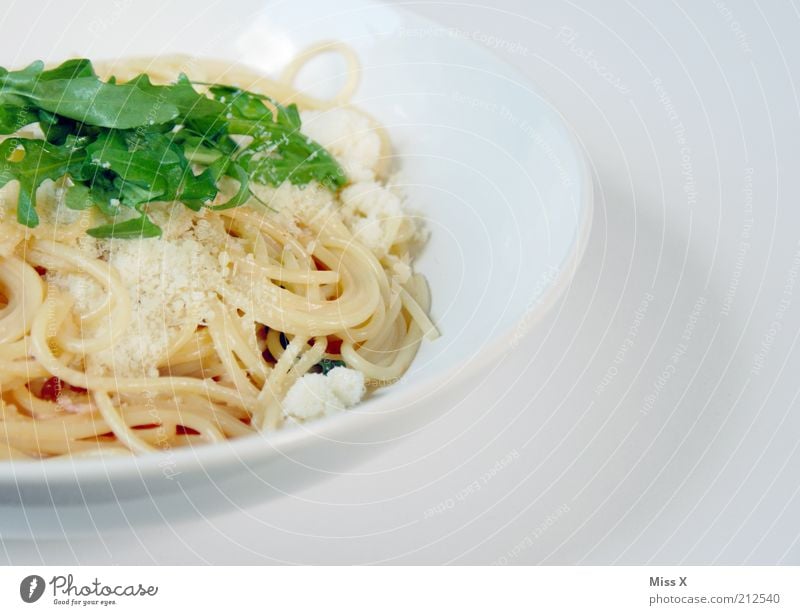 Recommended: Spaghetti Serrano&Rucola in Parmesan Cream Sauce Food Lettuce Salad Nutrition Lunch Dinner Organic produce Slow food Italian Food Plate Delicious