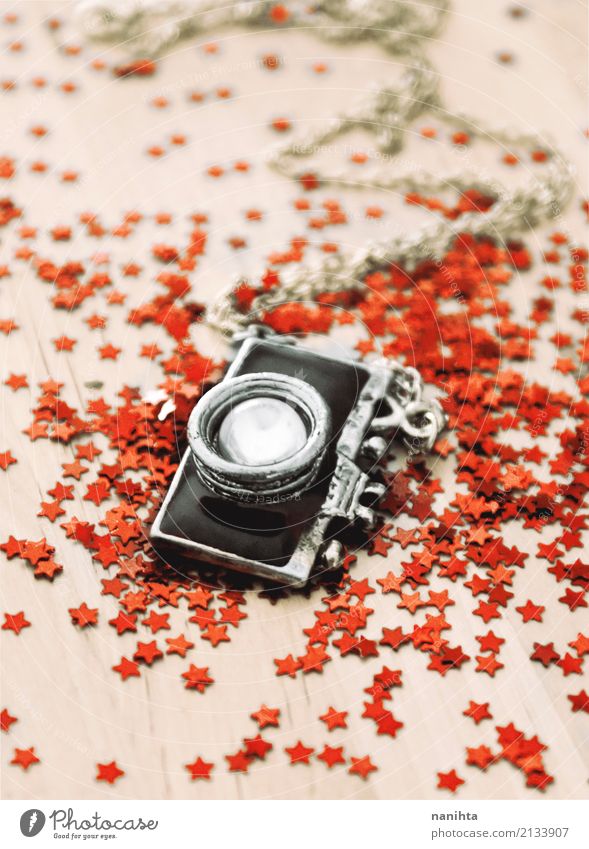 Decorative camera necklace with a lot of red glitter stars Leisure and hobbies Decoration Souvenir Collector's item Camera Photography Glitter Necklace Wood