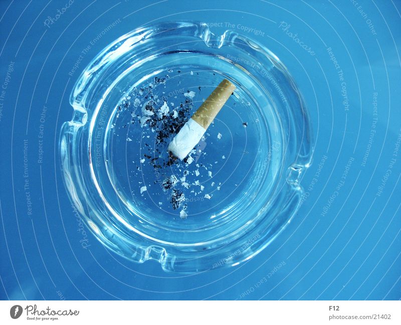 ashtrays Ashtray Cigarette Expressed Table Round Intoxicant Nicotine Flat Living or residing Ashes Blue Glass Furrow Filter Cigarette Butt