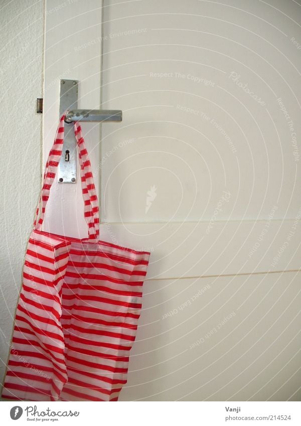breakfast bag Flat (apartment) Bag Plastic Utilize Hang Cool (slang) Simple Happiness Red White Colour photo Interior shot Day Flash photo Shopping bag Striped