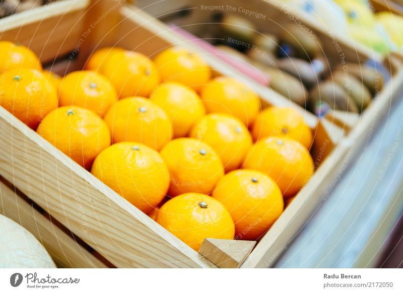 Oranges For Sale In Fruit Market Food Nutrition Eating Organic produce Vegetarian diet Diet Shopping Marketplace Box Container To feed Feeding Fresh Healthy
