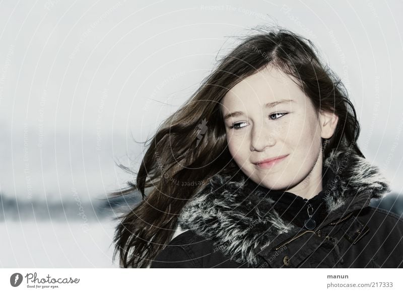 windswept Lifestyle Beautiful Face Healthy Human being Girl Young woman Youth (Young adults) Infancy Head Winter Ice Frost Snow Hair and hairstyles Observe