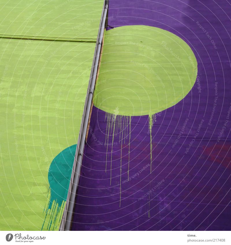 [HH10.1] - Batsch! Art Manmade structures Building Architecture Wall (barrier) Wall (building) Facade Sign Sphere Drop Simple Green Violet Daub Dye paint bag