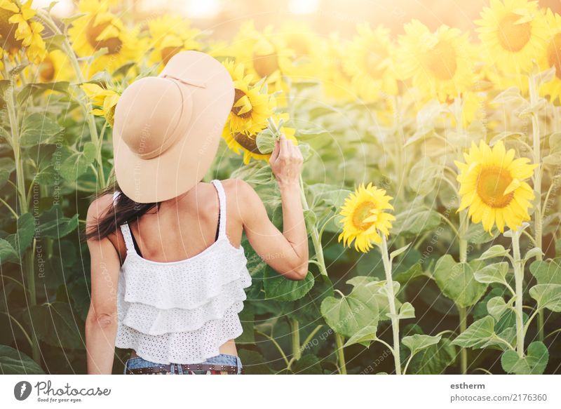 Girl in field of sunflowers Lifestyle Style Joy Wellness Vacation & Travel Adventure Freedom Human being Feminine Young woman Youth (Young adults) Woman Adults