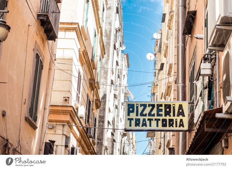 The streets of Naples 7 Colour photo Exterior shot Upward Vacation & Travel Sightseeing City trip Summer vacation Lifestyle House (Residential Structure)