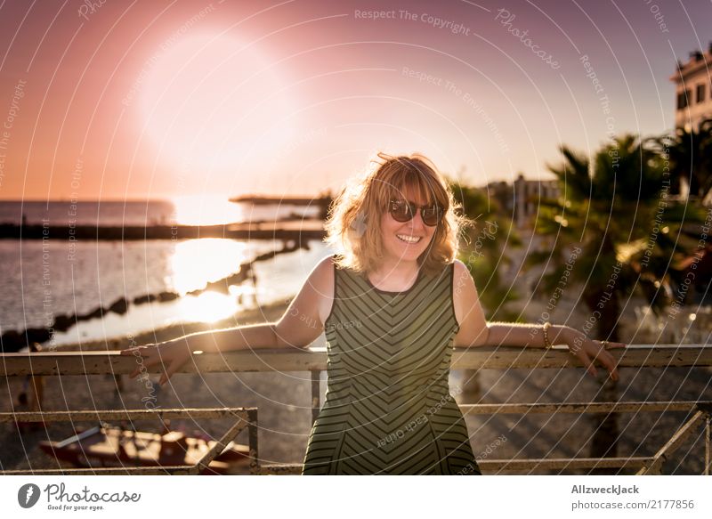 Sunset in paradise 3 Exterior shot Sunbeam Portrait photograph Looking into the camera Copy Space left Lifestyle Happy Vacation & Travel Adventure