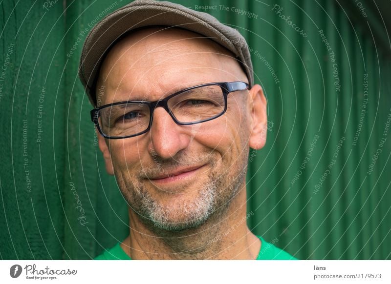 happy optimistic man Masculine Man Adults Life 1 Human being 45 - 60 years T-shirt Eyeglasses cap Bald or shaved head Happiness luck Positive green Joy