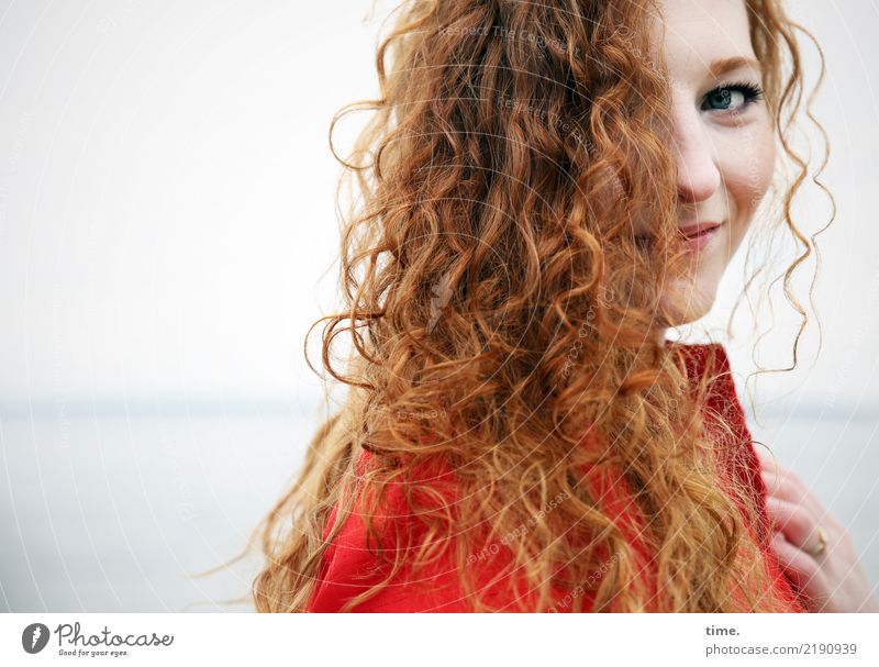 nina Feminine Woman Adults 1 Human being Water Horizon Coast Baltic Sea Dress Red-haired Long-haired Curl Observe Smiling Looking Beautiful Warmth Wild