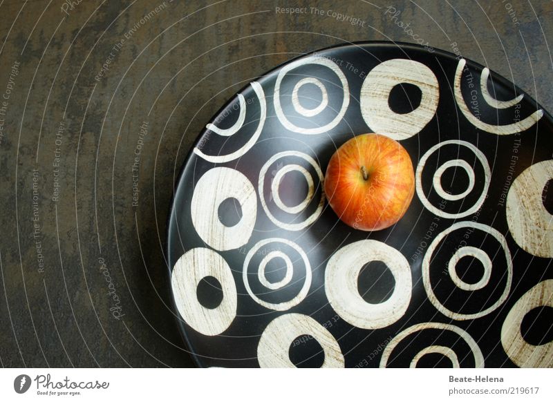 Here it goes round! Food Fruit Bowl Metal Round Black White Esthetic Elegant Fruit bowl Apple Circle Circular Modern Colour photo Copy Space left Nutrition