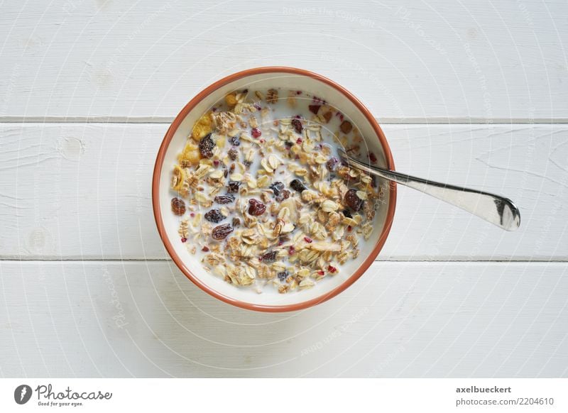 müsli Food Nutrition Breakfast Organic produce Vegetarian diet Milk Bowl Spoon Lifestyle White Cereal Cornflakes Snack Portion Carbohydrates fruit muesli