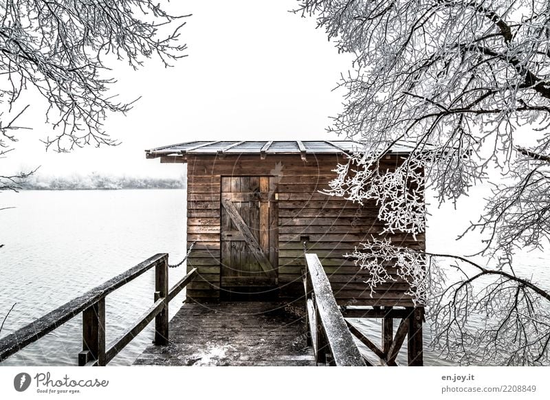 lair Winter Snow Nature Landscape Climate Lake Hut Footbridge Cold Brown White Safety Protection Safety (feeling of) Adventure Loneliness Environment Wood Ice