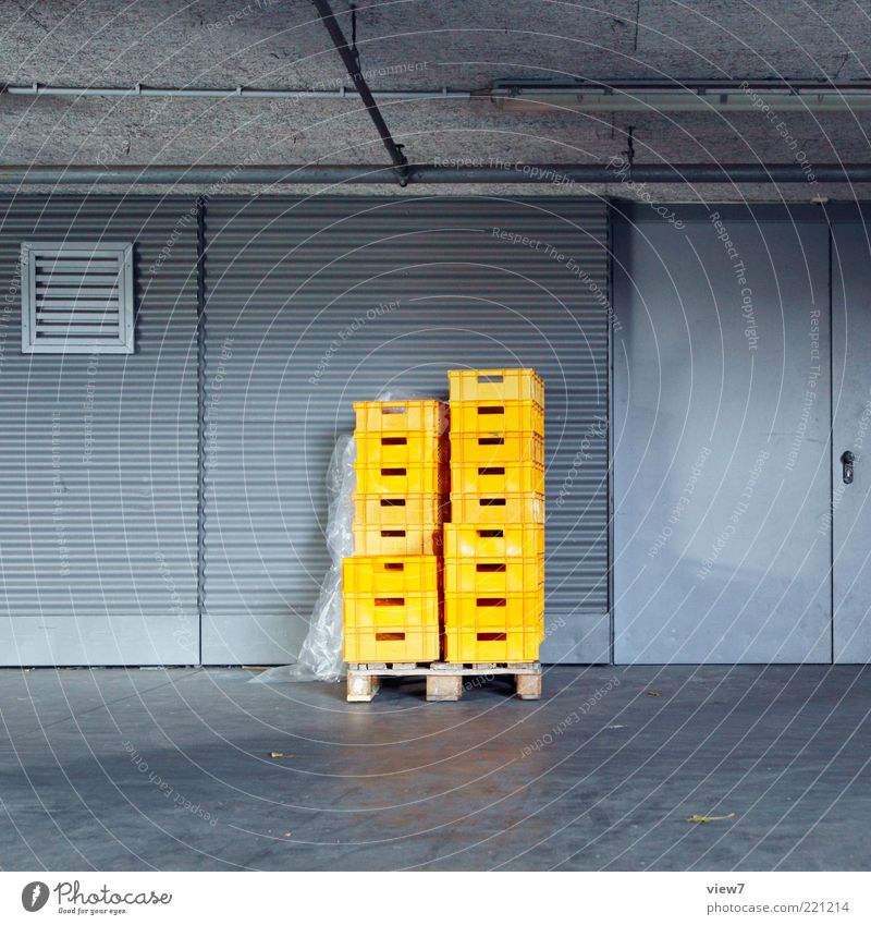 acceptance of goods Trade Logistics Industrial plant Facade Door Metal Plastic Esthetic Dark Simple New Yellow Loneliness Arrangement Services Crate Cargo