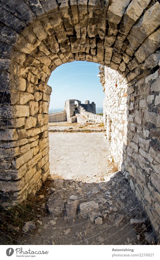 Berat Castle Environment Sky Cloudless sky Horizon Sun Summer Weather Beautiful weather Warmth consultation Albania Ruin Tower Gate Manmade structures