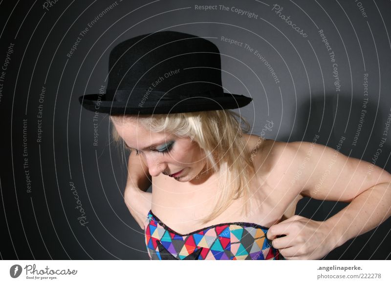 circus#1 Hat Blonde Beautiful Skin Inattentive Dress Light Shadow Attempt Multicoloured Neutral Background Downward Looking away Make-up Shoulder