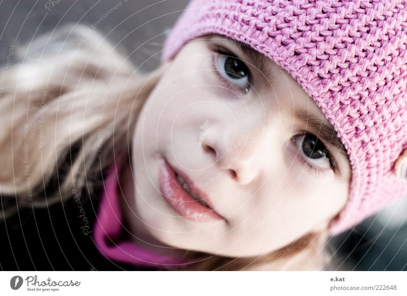 girl Child Infancy Face 1 Human being 3 - 8 years Cap Colour photo Exterior shot Shallow depth of field Portrait photograph Looking into the camera Girl Girlish