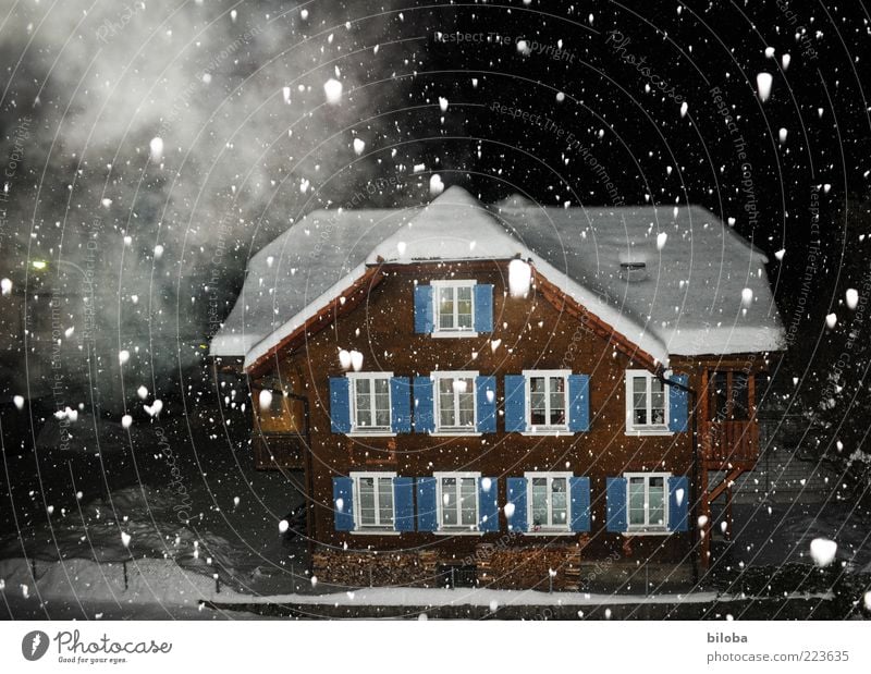 Kevin alone in ... Winter Snow Ice Frost Snowfall House (Residential Structure) Detached house Hut Brown Black White Moody Calm Fog Night Dark Flake Snowflake