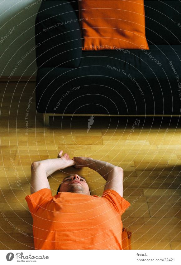 fitness Gymnastics Sofa Cushion Floor covering Distend Unshaven Man Orange Fitness Morning Living room Parquet floor Healthy Musculature Arm zwieback Athletic