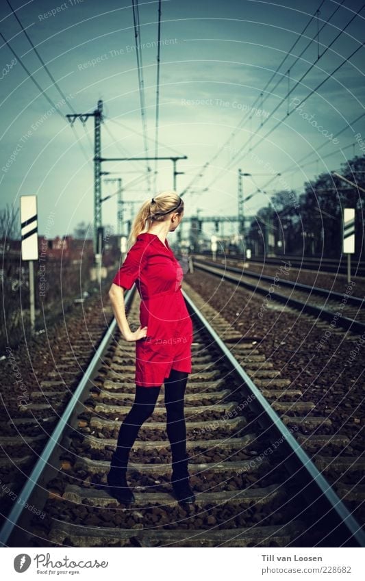 _ _ _ _ _ Environment Clouds Rail transport Dangerous Signs and labeling Railroad tracks Electricity pylon Colour photo Exterior shot Copy Space top Twilight