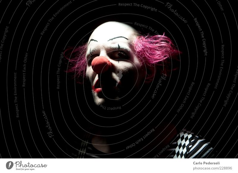 Bingo3 Human being Nose Actor Circus Hair and hairstyles Red-haired Bald or shaved head Observe Aggression Threat Dark Creepy Pink Moody Dream Fear Horror