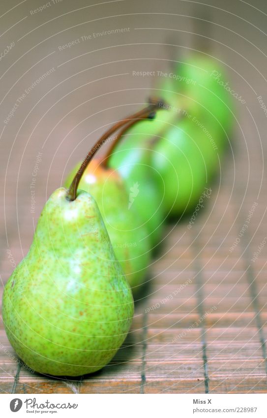array Food Fruit Nutrition Organic produce Vegetarian diet Delicious Juicy Sour Sweet Green Pear Row Many Stalk Food photograph Colour photo Multicoloured