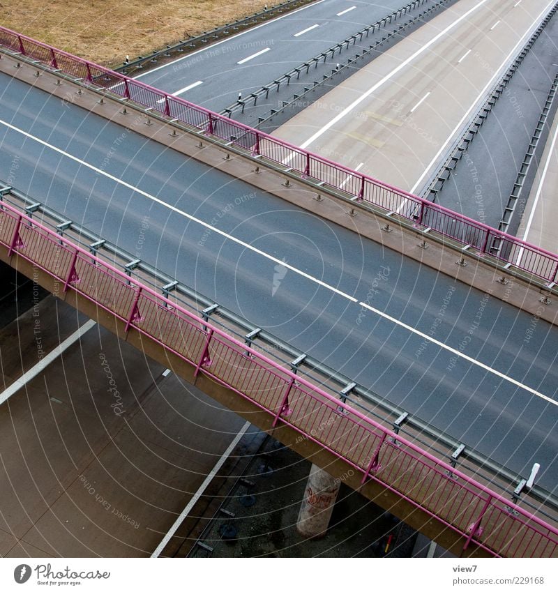 bridge :: Manmade structures Transport Traffic infrastructure Street Highway Overpass Bridge Concrete Line Stripe Esthetic Authentic Modern Above Gray Handrail