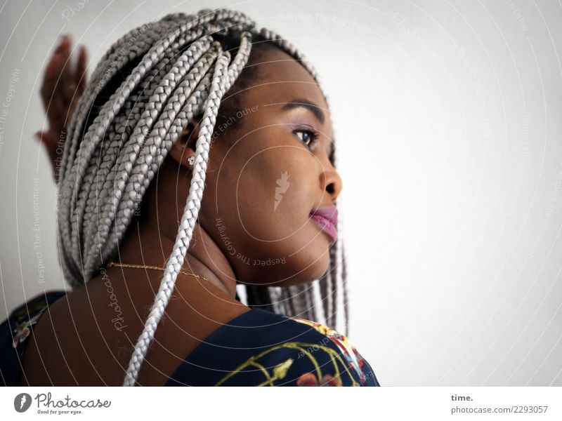 gené Feminine Woman Adults 1 Human being Dress Jewellery Hair and hairstyles Black-haired Gray-haired Long-haired Braids Afro Plaited Observe Touch Movement