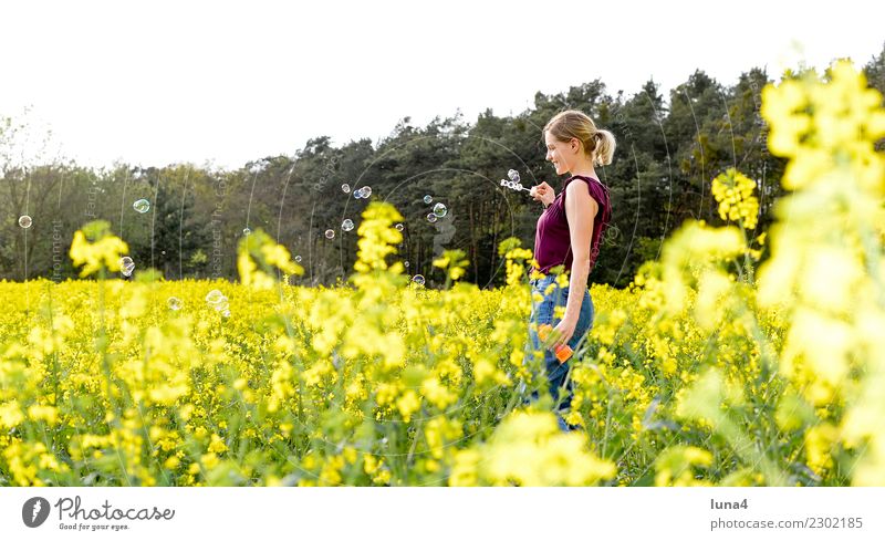 soap bubbles Joy Happy Contentment Relaxation Calm Freedom Summer Young woman Youth (Young adults) Woman Adults Nature Spring Field Long-haired To enjoy