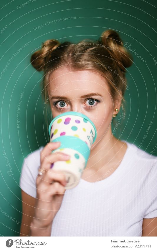 Blonde girl drinking coffee from a reusable coffee mug Lifestyle Style Feminine Young woman Youth (Young adults) Woman Adults 1 Human being 18 - 30 years