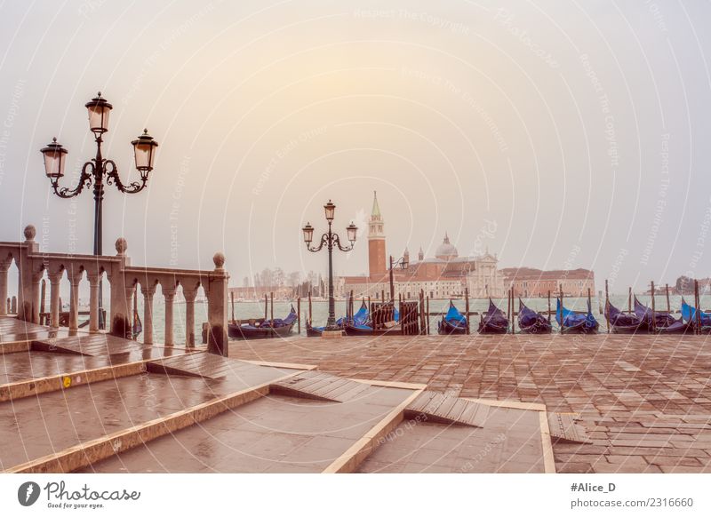 Venezia Gondolas off San Giorgio Maggiore Vacation & Travel Sightseeing Education Architecture Landscape Water Sky Winter Fog Venice Italy Europe Town Port City